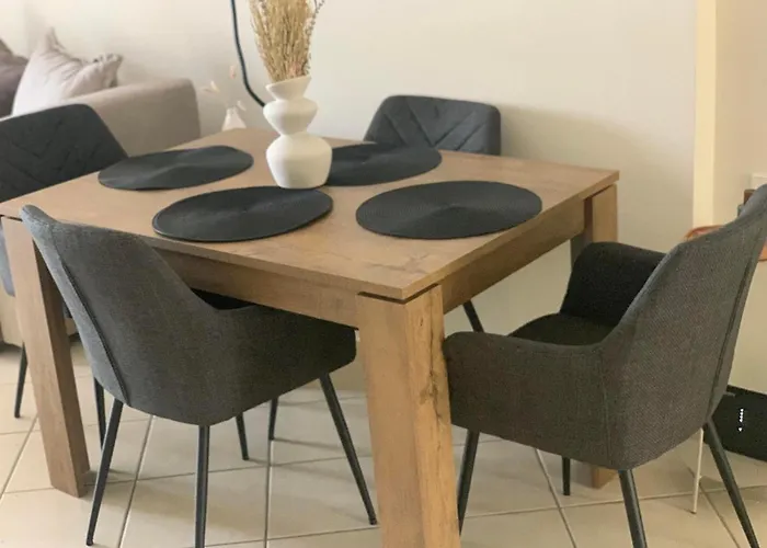 Adeste To Ioannina Apartment